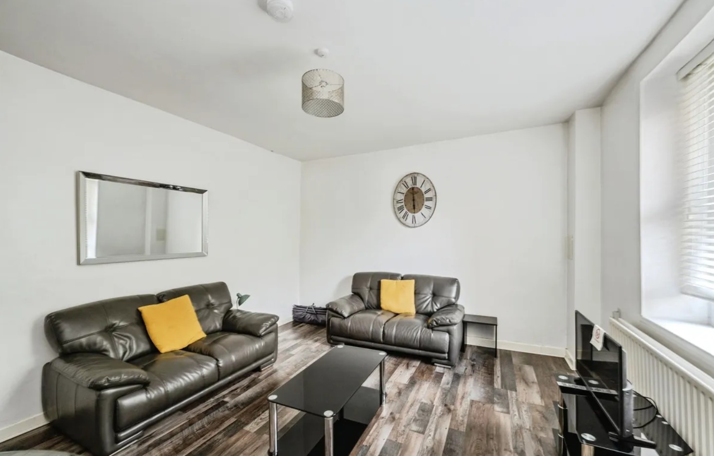 Woodlands House bright lounge with leather seating